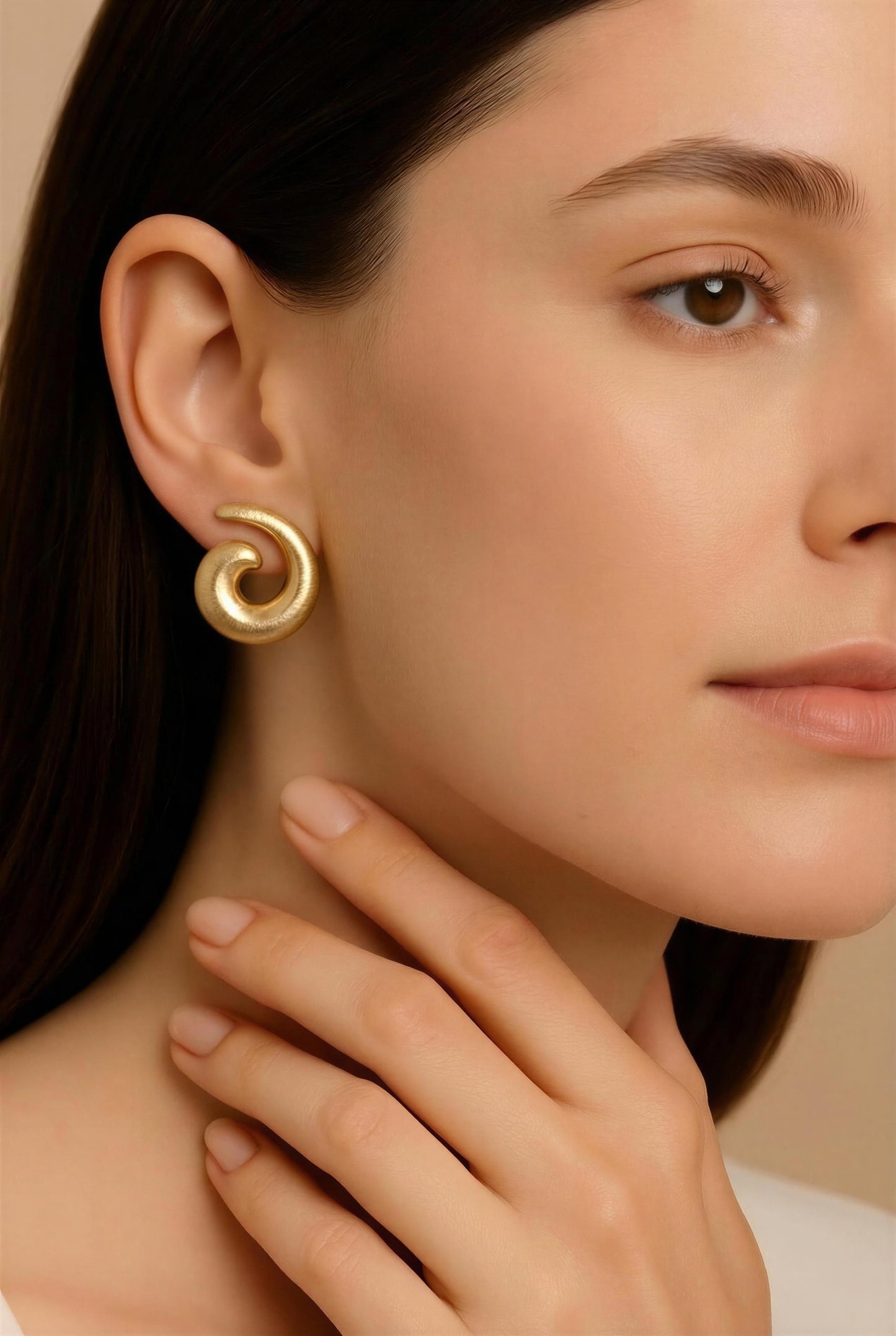 Pendientes Espiral · Acero Bañado en Oro 14 kt