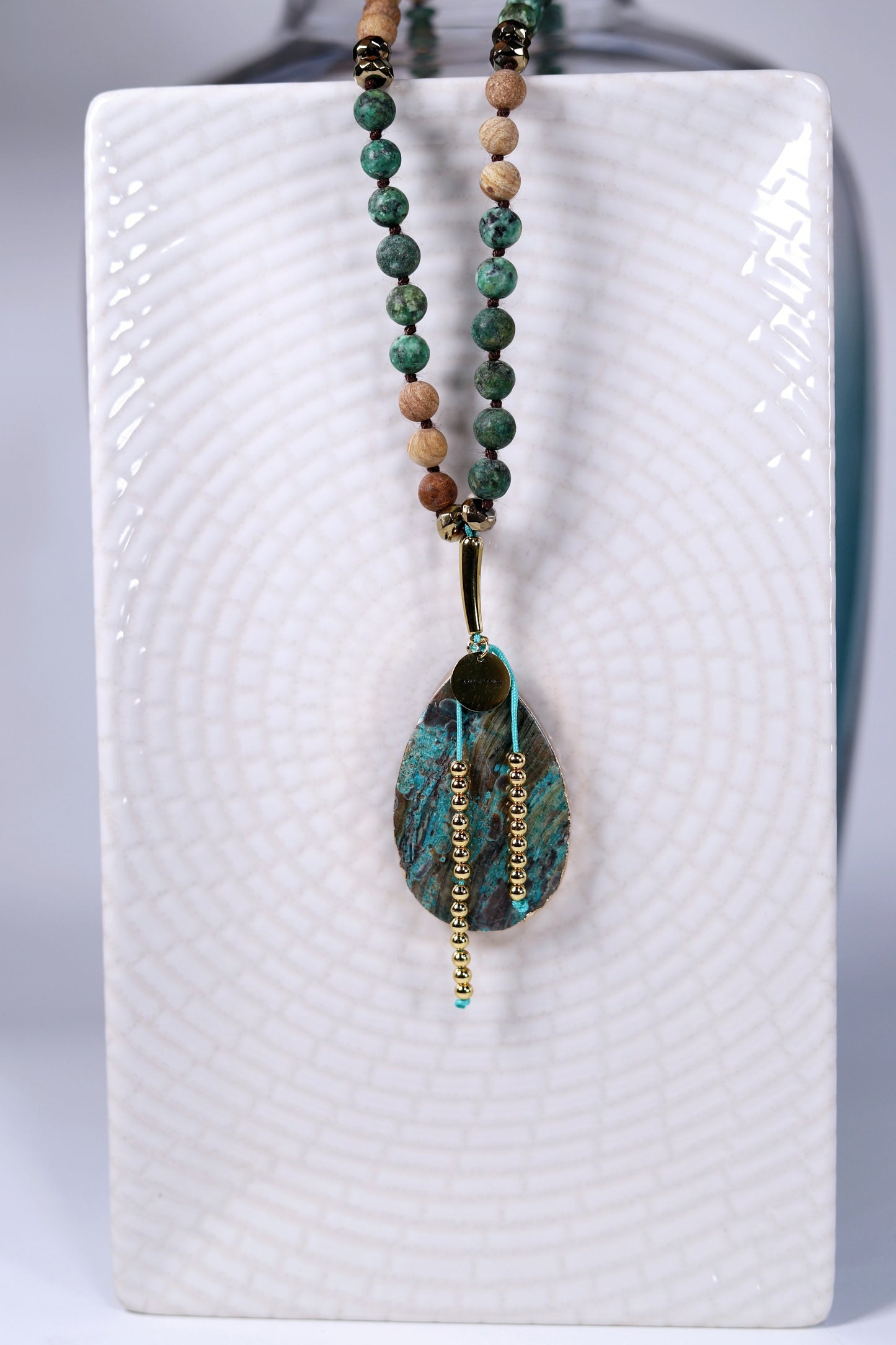 Collar Serian