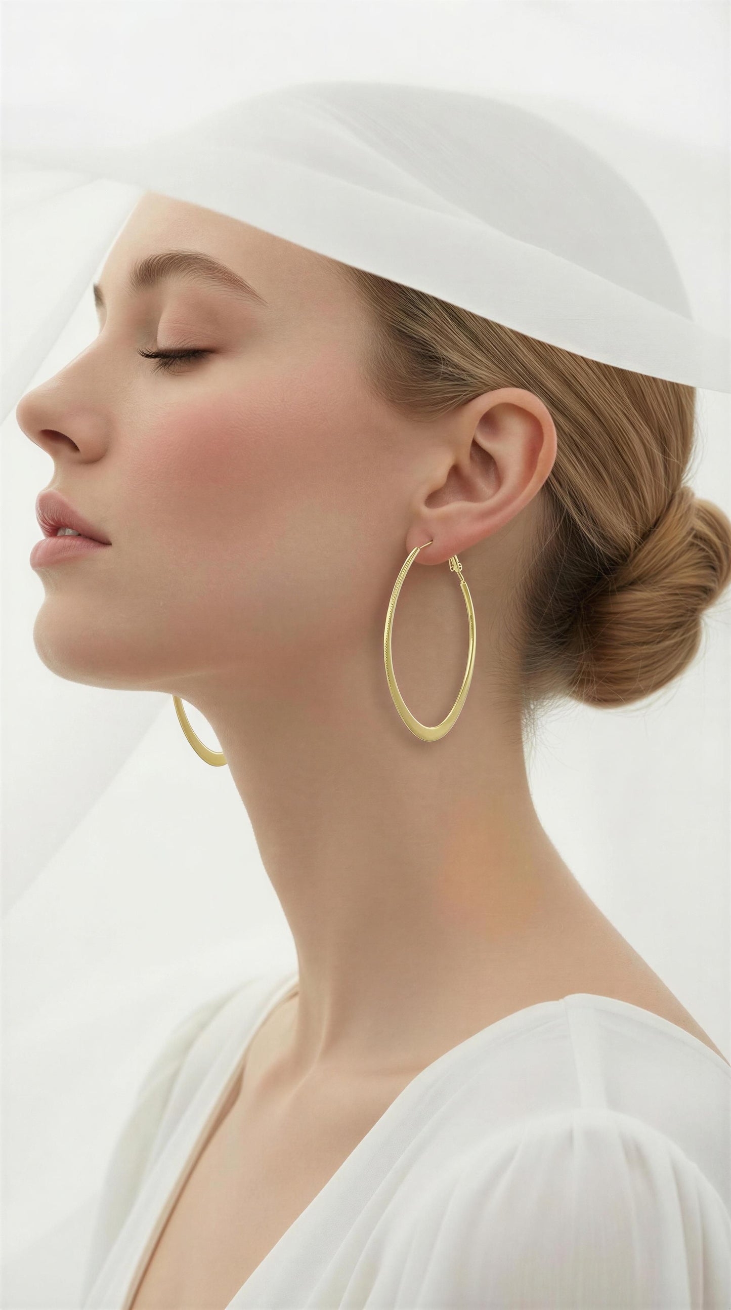 Aros Oval Satinados · Acero Bañado en Oro 14 kt