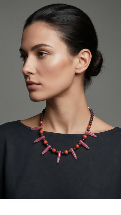 Collar Garnet